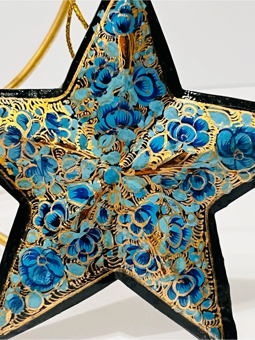 Vtg Lacquered Wood Hand Painted Blue, Red, Gold Flowers Christmas 6 Ornaments